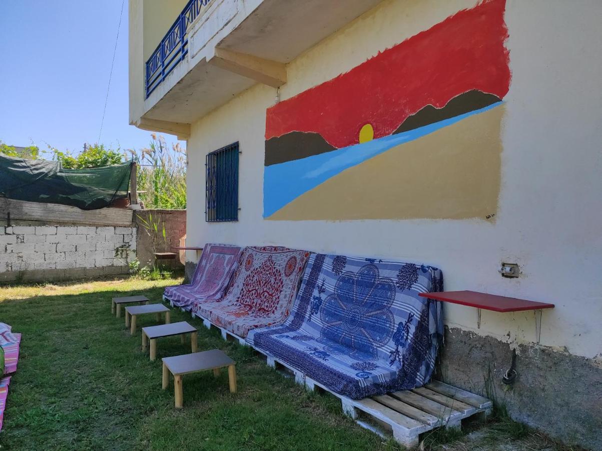 Pinegroove Hostel Vlorë Exterior foto